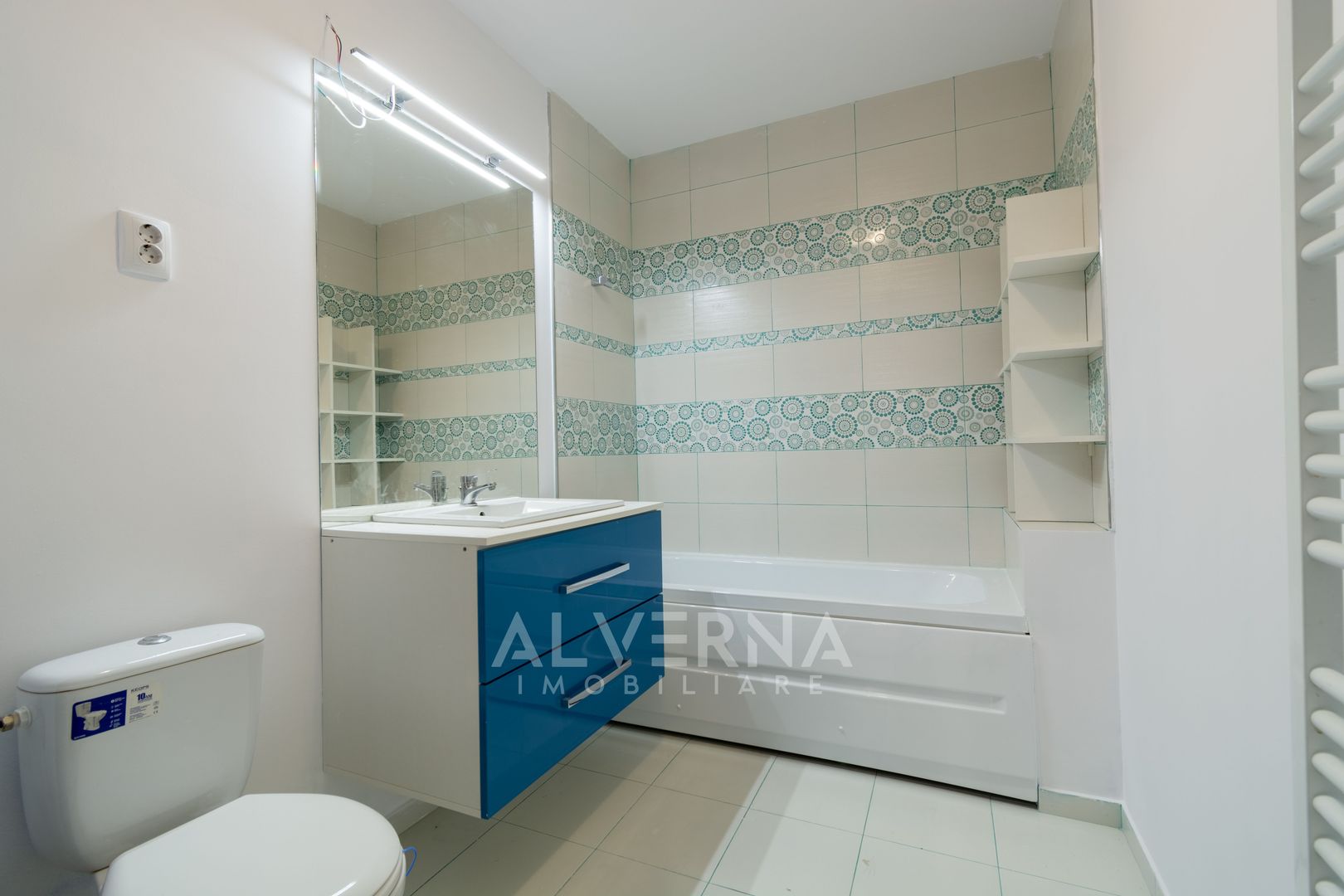 Apartament 3 camere | Finisat | 76 Mp | 2 Bai | Zona VIVO METRO - Poză 3