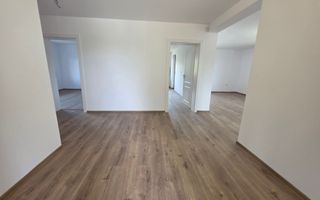 Super Oferta! Casa Individuala 4 Camere, 2 Bai, 700mp Teren - Poză 2