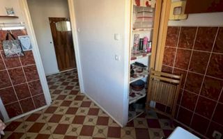 Apartament 3 camere - zona Centrul Civic - Poză 6