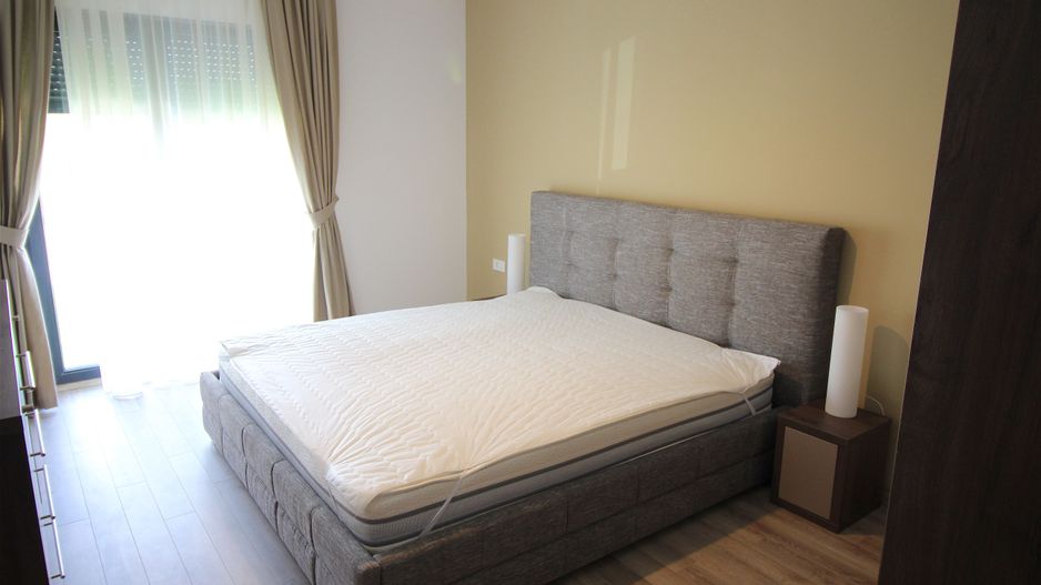 Apartament cu 3 camere de închiriat în zona Nord - Poză 11