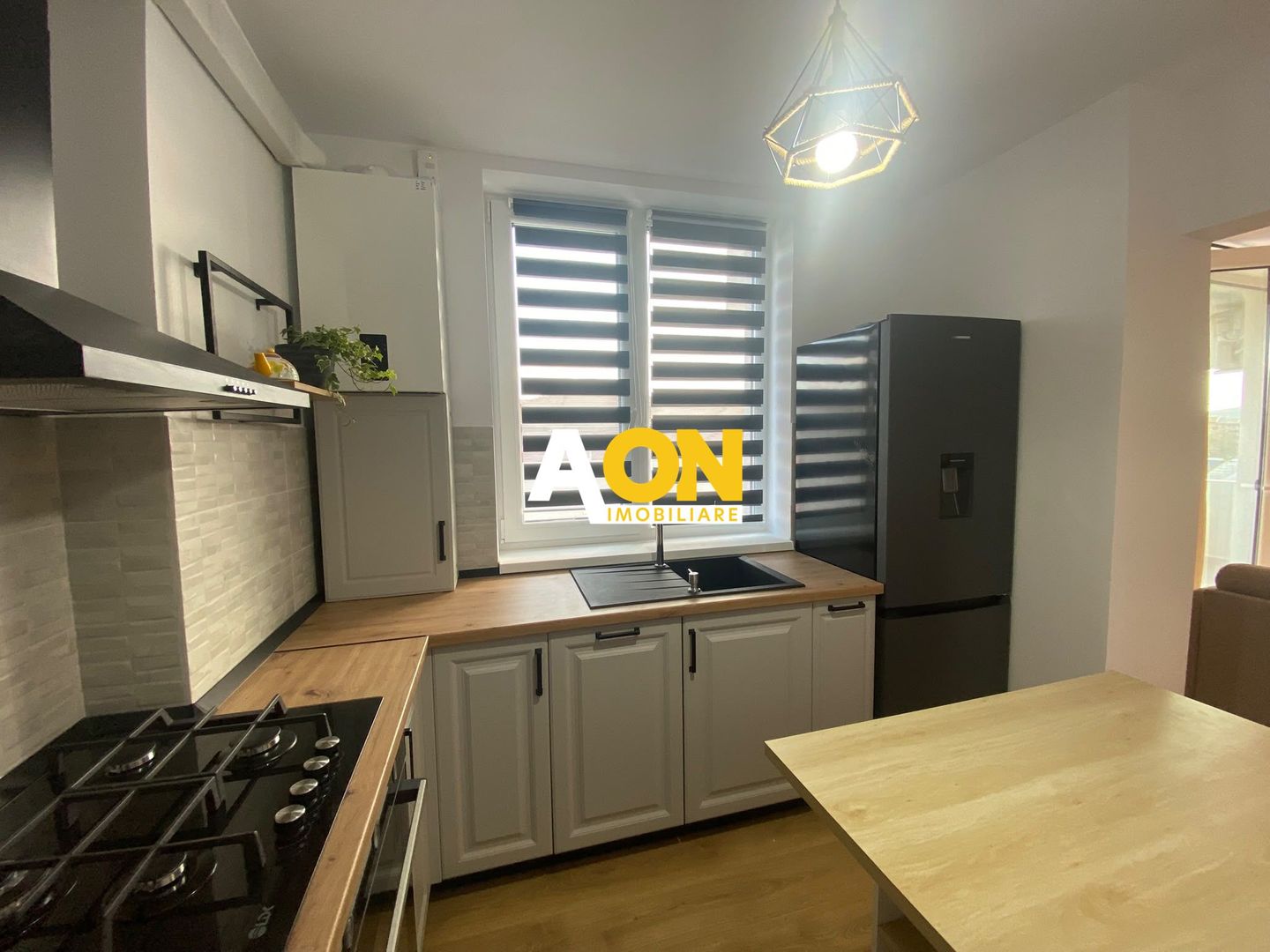 Apartament 2 Camere, Bloc Nou, Loc de Parcare - Poză 6