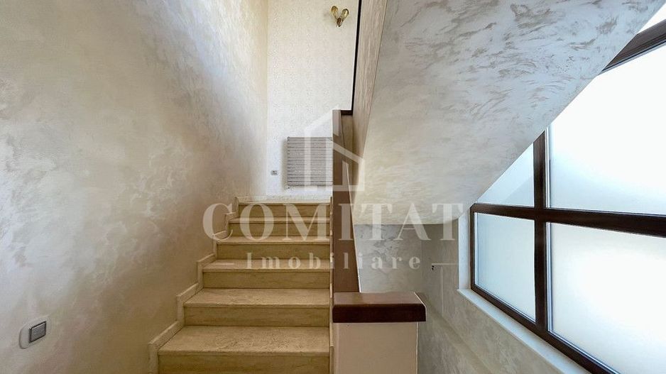Vilă cu 6 camere de închiriat în cartierul Faget - Poză 16