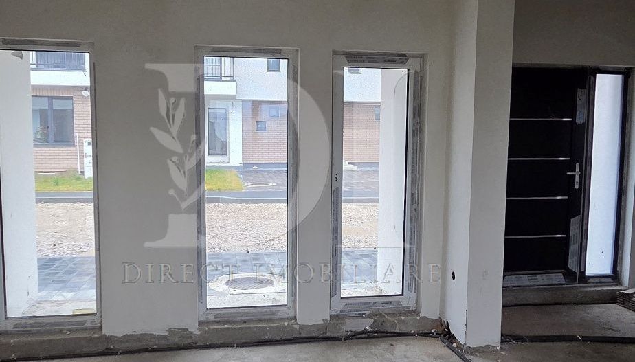 Casa finalizata 2025 108mp cu parcare si gradina  zona Terra - Poză 13