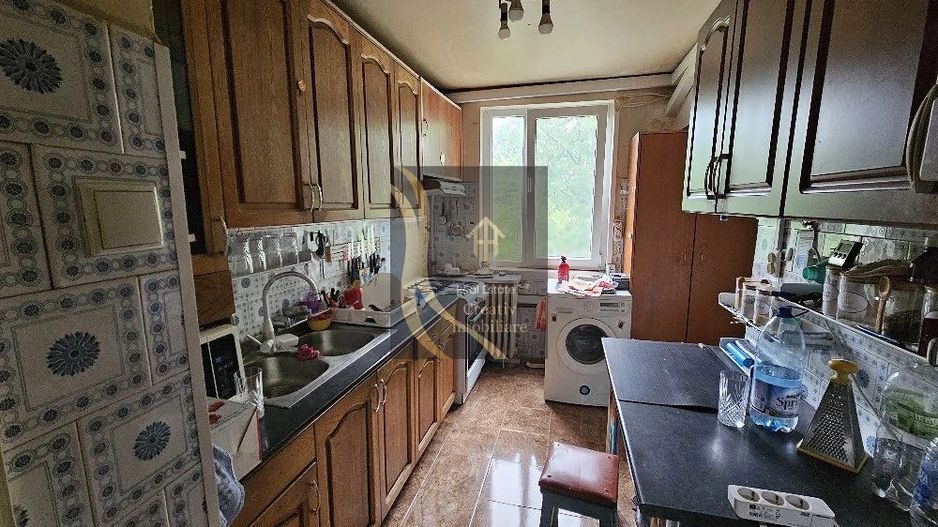 Vând apartament cu 3 camere, 4 4, Antiaeriană - Poză 5
