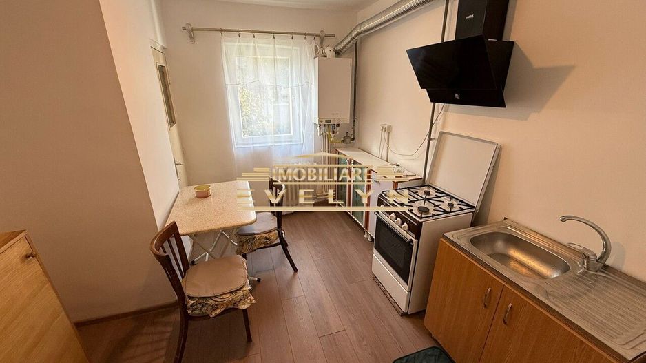 De inchiriat apartament 2 camere,zona Primaverii ( Capat 1 ) - Poză 1