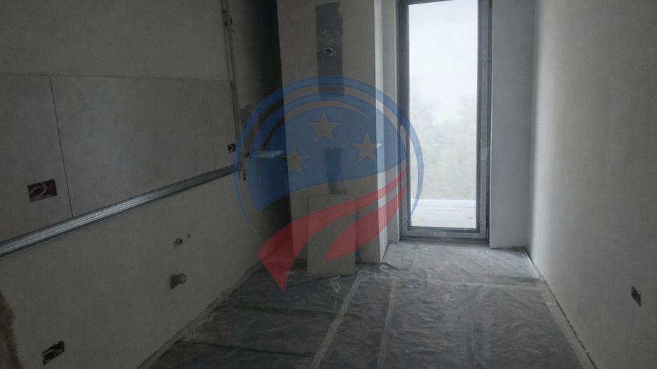 Apartament 3 camere, decomandat, bloc nou, zona George Enescu - Poză 2