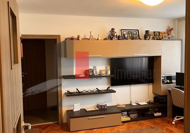 APARTAMENT 3 CAMERE STEFAN CEL MARE - OBOR - Poză 11