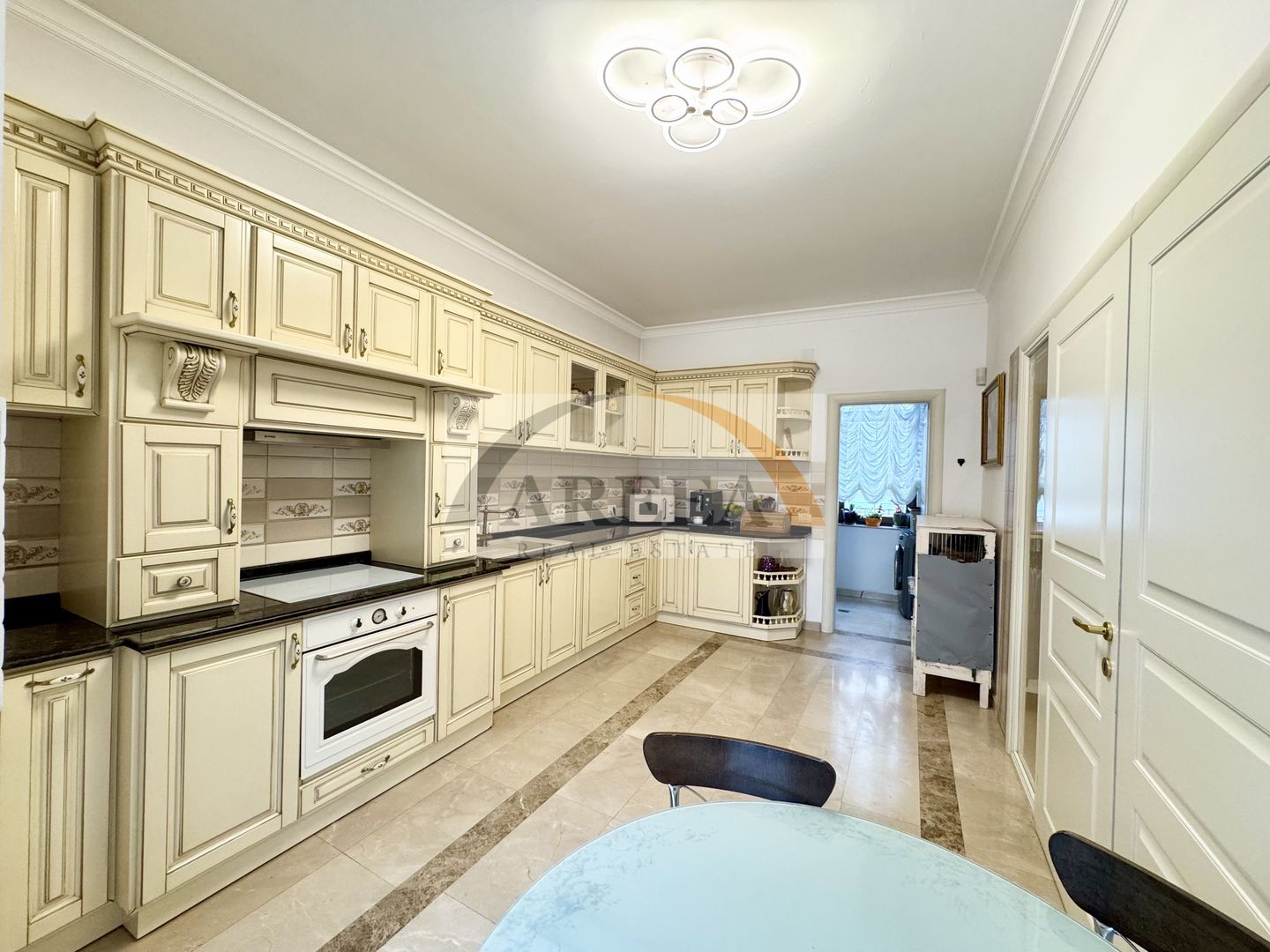 Vila lux cu 1000 mp teren pe Erou Iancu Nicolae langa Jolie Ville - Poză 30