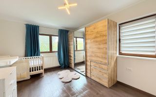 Duplex modern în Șelimbăr -350 mp curte, complet amenajat - Poză 8