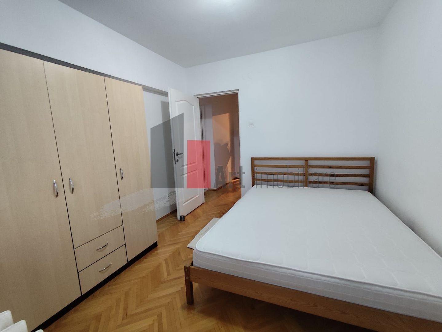 Apartament cu 3 camere de inchiriat in zona Grivitei/Grivita - Poză 2