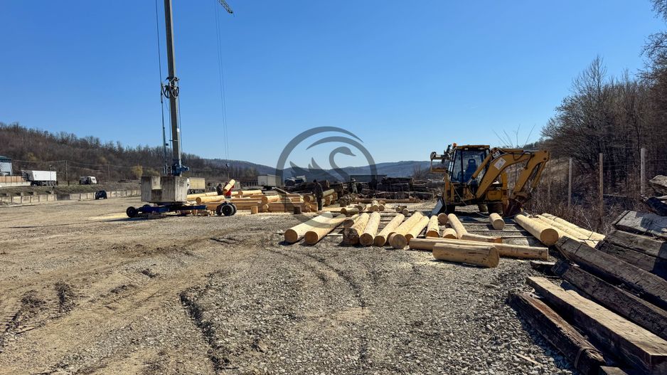 Teren 31.000 MP + Constructie 800 MP de vanzare | Valenii de Munte - Poză 8