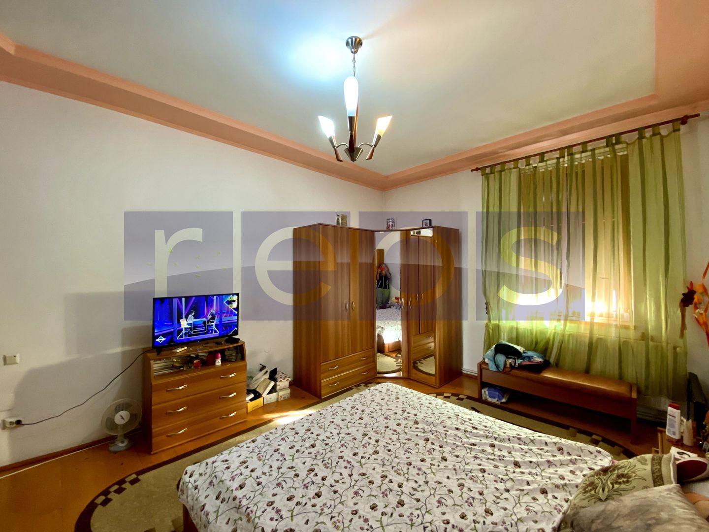 DE VANZARE 3 CAMERE 100 MP | BOXA 10 MP | SEBASTIAN | VULCAN CENTER - Poză 8