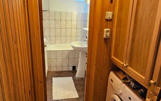 Apartament cu 2 camere, parțial mobilat, zona CENTRU; - Poză 5