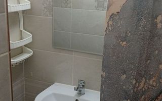 Garsoniera de vanzare zona dovali - Poză 8