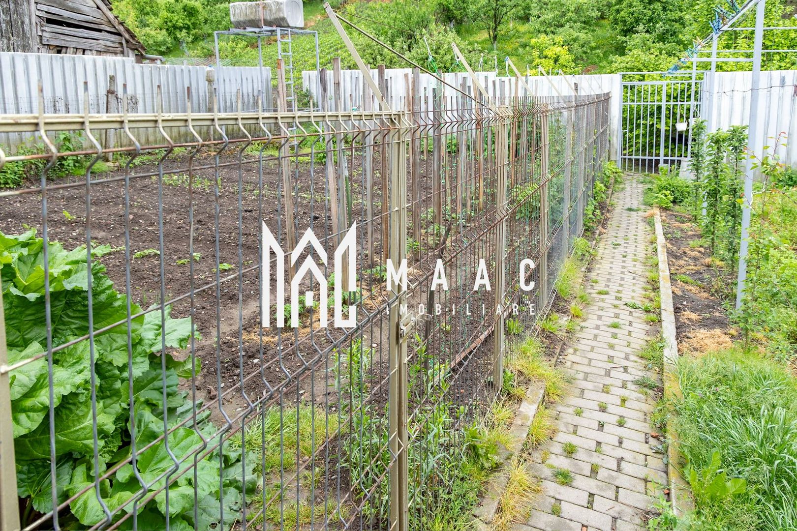 Casa individuala 5 camere | Zona centrala Agnita | Teren 990 mp - Poză 13