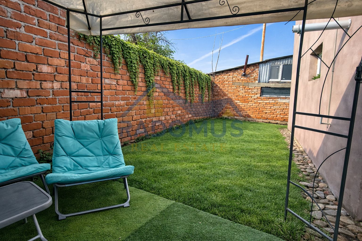 Casă spațioasă  – 3 camere + mansardă 134 mp | Zona Sala Sporturilor - Poză 17