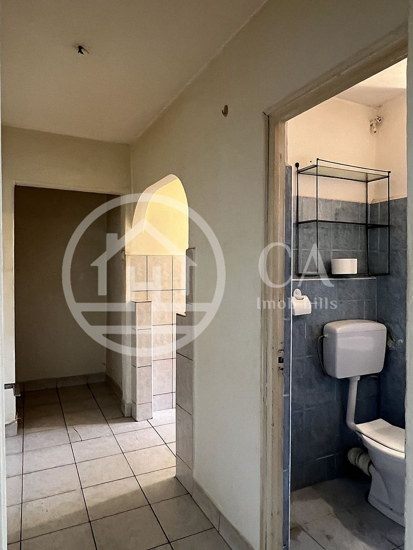 Apartament cu 2 camere de vanzare in zona Rogerius, Oradea - Poză 4