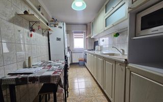 Apartament 2 camere de vanzare Poarta 6 bloc turn / Constanta - Poză 2