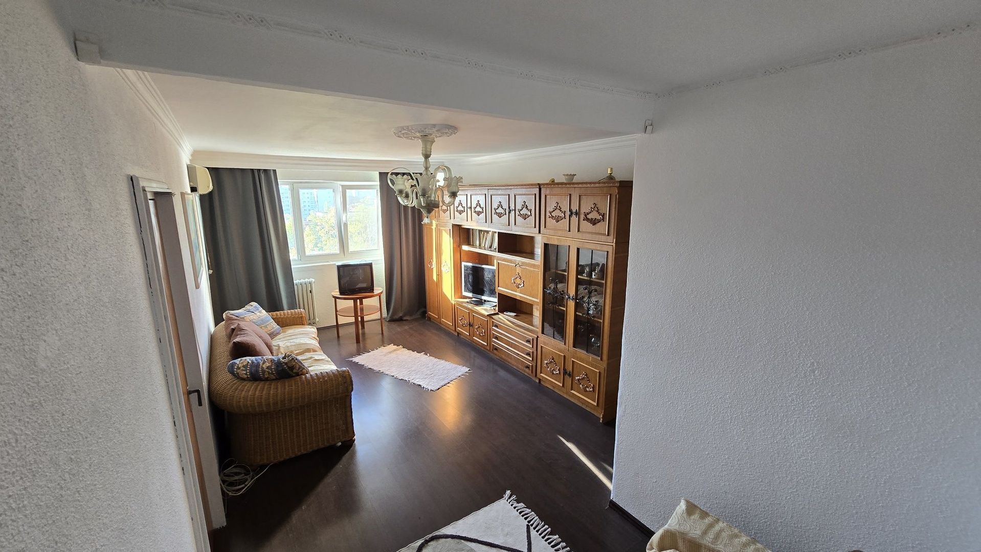 Apartament 2 camere de inchiriat - Titan - Poză 1