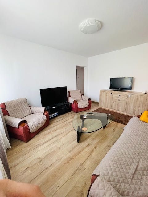 Apartament 3 camere Gara De Nord Langa Hotel Ibis - Poză 1