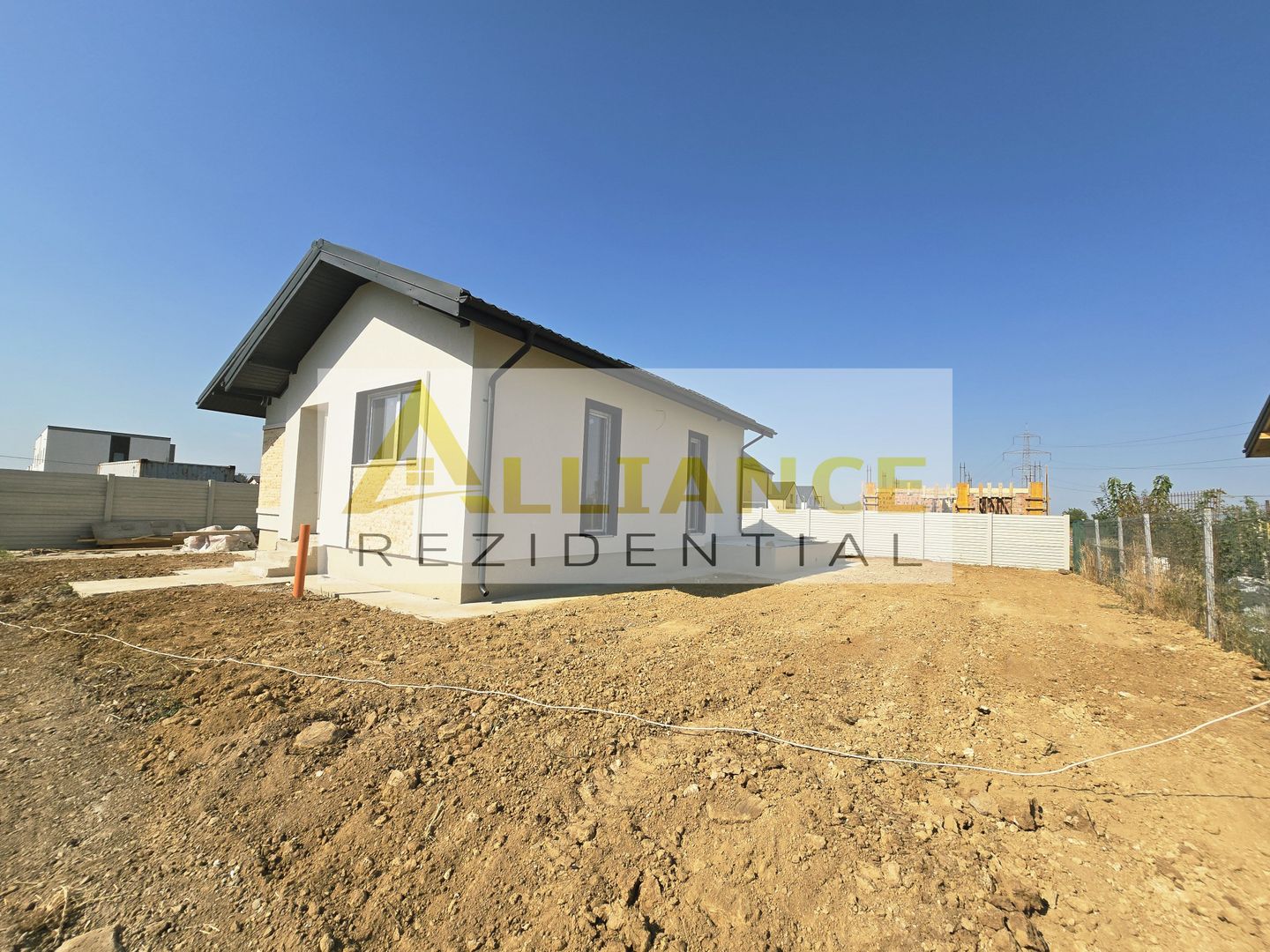 Casa parter-410mp teren-beci-pod-geamuri tripan-placa de beton - Poză 8
