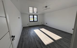 Spațiu comercial 6 camere 3 băi | Sura mare | 200mp - Poză 1