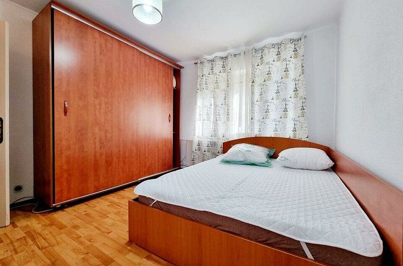 2 Cam Militari Gorjului Metrou Etaj 1Din4 Renovat - Poză 4