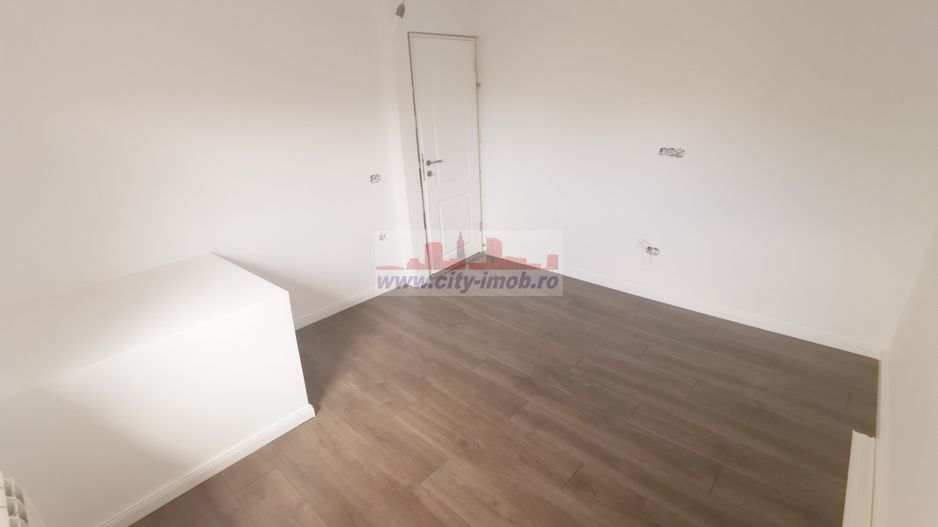 Vanzare Casa Otopeni   D + P + M - Poză 39