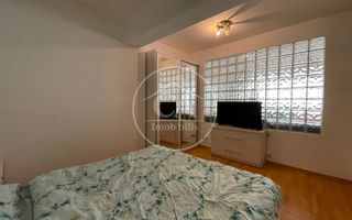 Apartament cu 3 camere de vanzare în Zona Nufărul, Oradea - Poză 2