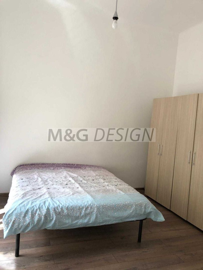 Apartament 3 camere central - cladire istorica - Poză 4