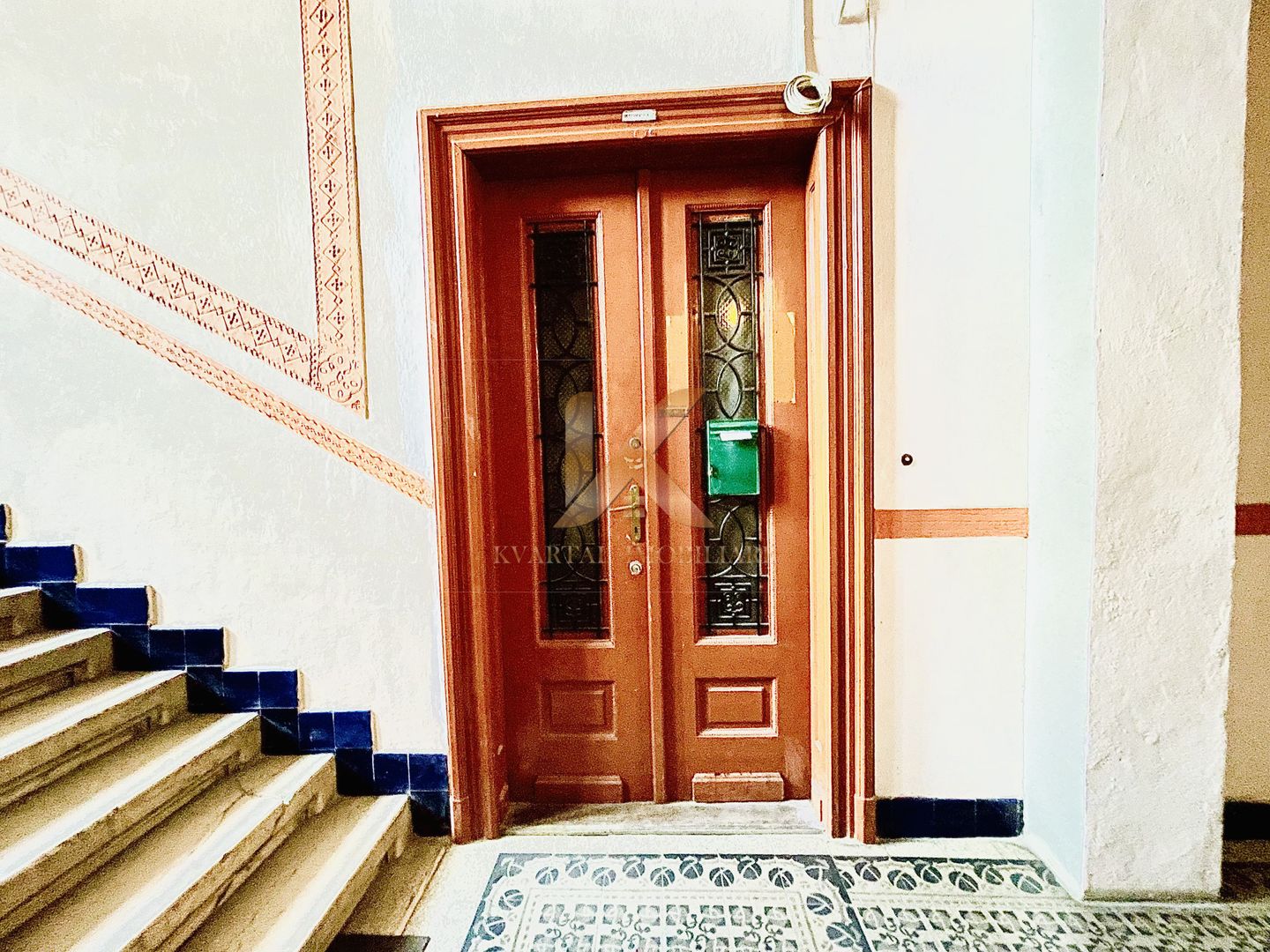 Apartament deosebit cu istorie,  2 camere Palatul Bohus (Centru). - Poză 9