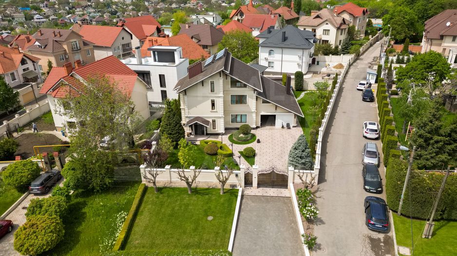 Vânzare, casă, 3 nivele, str. Sfintul Pavel, Codru - Poză 84