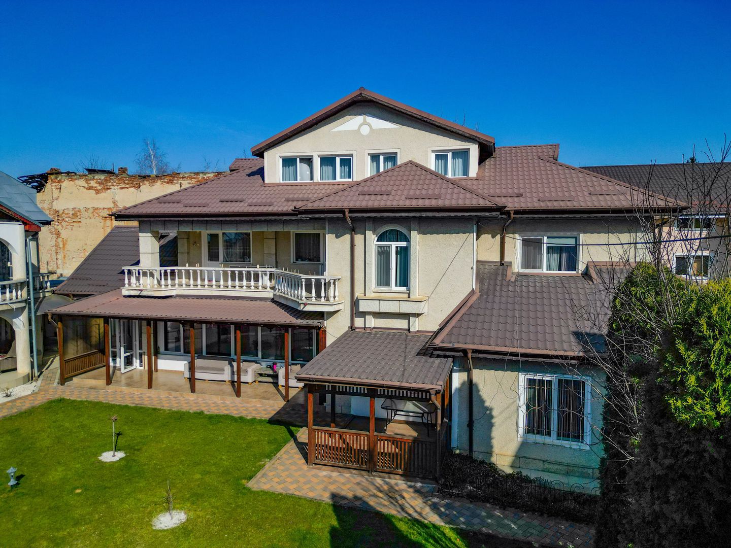 Proprietate exclusivistă ultracentrală -eleganță, spațiu și rafinament - Poză 1