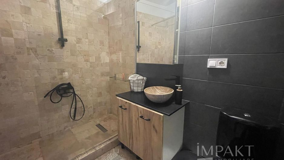 Apartament 1 camera + nisa de dormit, bucatarie separata - Poză 10