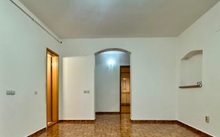 Apartament 4 camere cu garaj zona Strand- V.Aurie - Poză 11