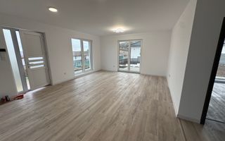 Casa cu 4 camere, 110 mp, Zona Unirii - Poză 2