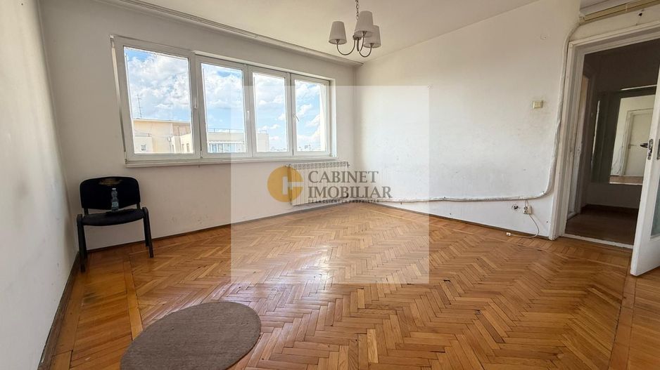 3 camere I Gara de nord I Creditabil I 1962 - Poză 1