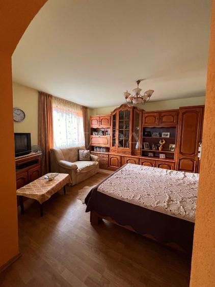 Casă individuală cu teren generos și panoramă, zona Feleacu - Poză 2