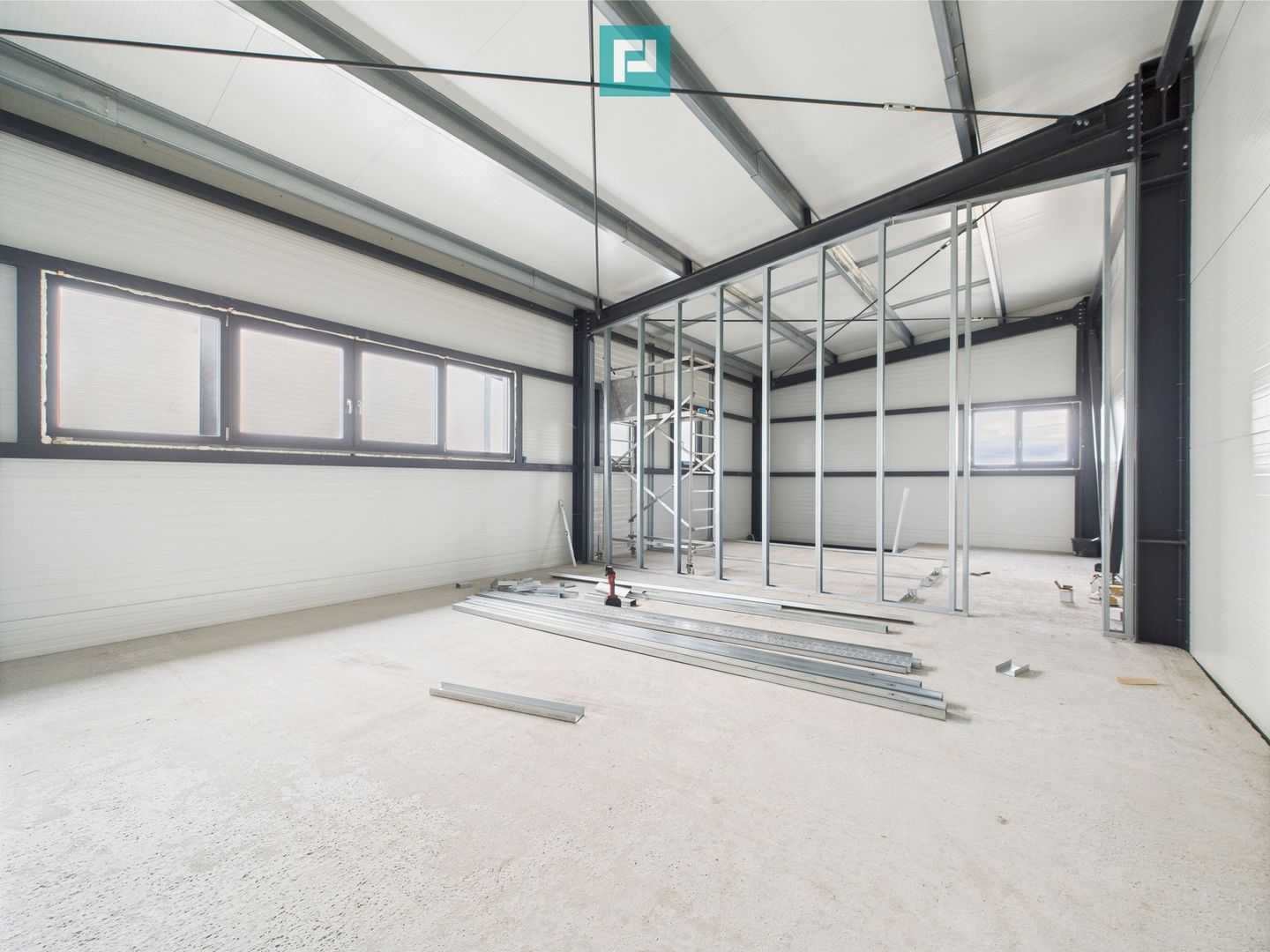 Hala Nouă în zona Aeroport – 520 mpu - Poză 3