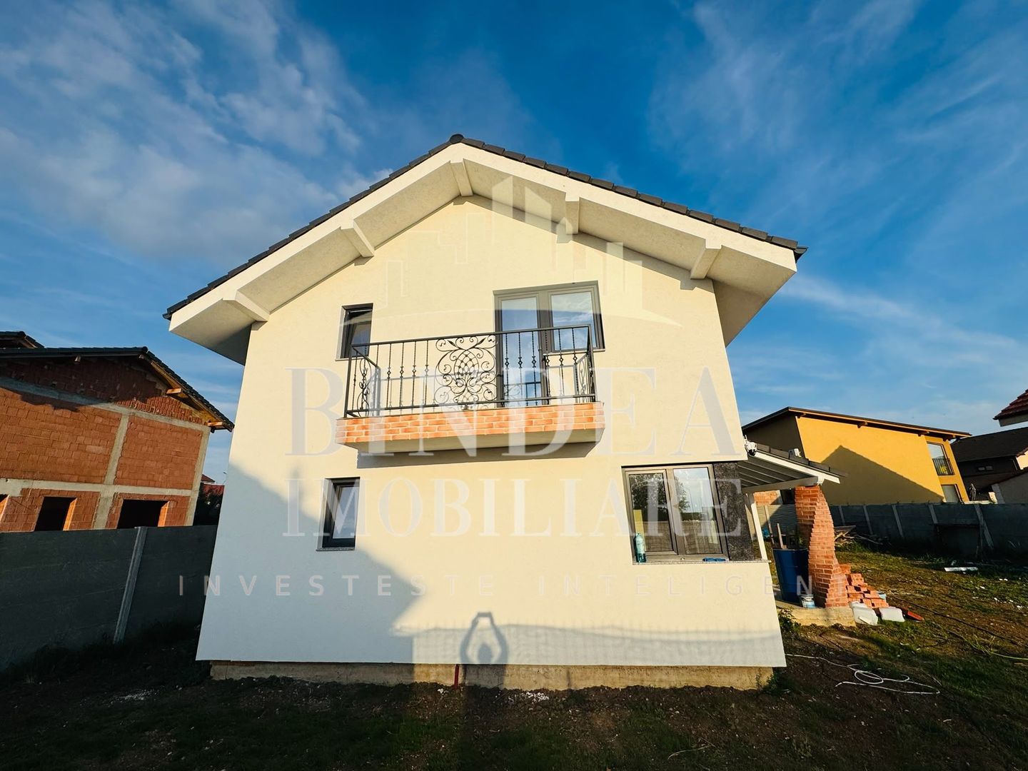 Casa individuala P+M, 4 camere in Giarmata- Cartierul Primaverii - Poză 8