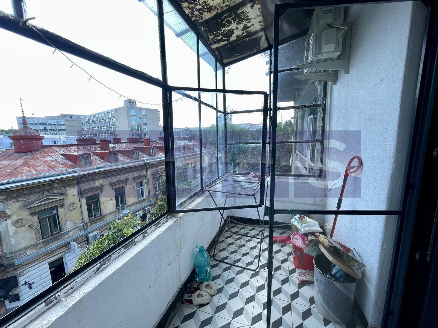 VANZARE APARTAMENT 2 CAMERE 70MP PIATA AMZEI ROMANA INVESTITIE 2 BALCOANE - Poză 14