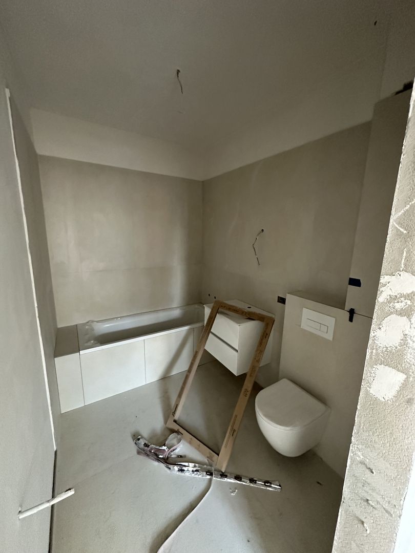 Apartment bloc nou cu lift si loc de parcare inclus - Poză 3