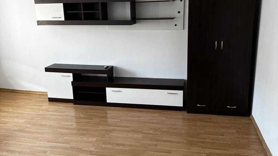 Apartament 3 camere  | Metrou Eroii Revolutiei - Poză 2