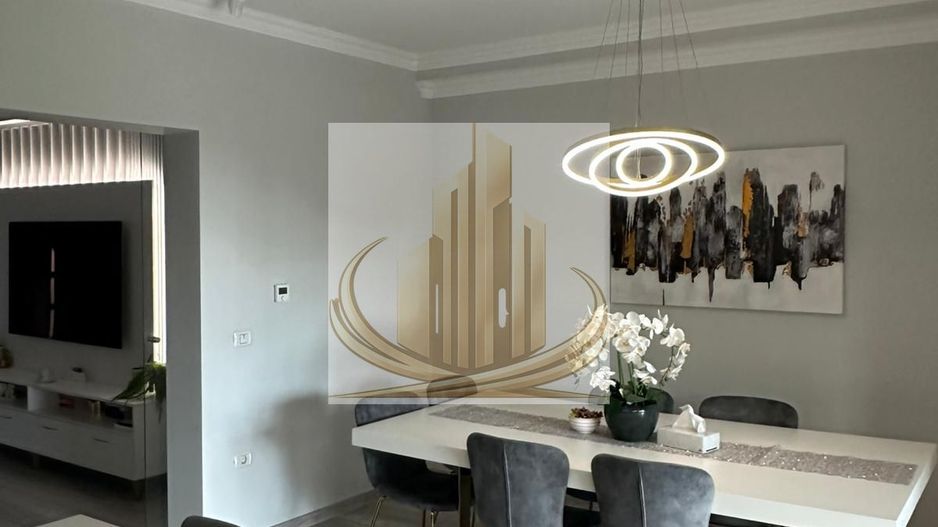 Casa in stil mediteranean, ultrafinisată 5 camere, 3 bai + curte. - Poză 22