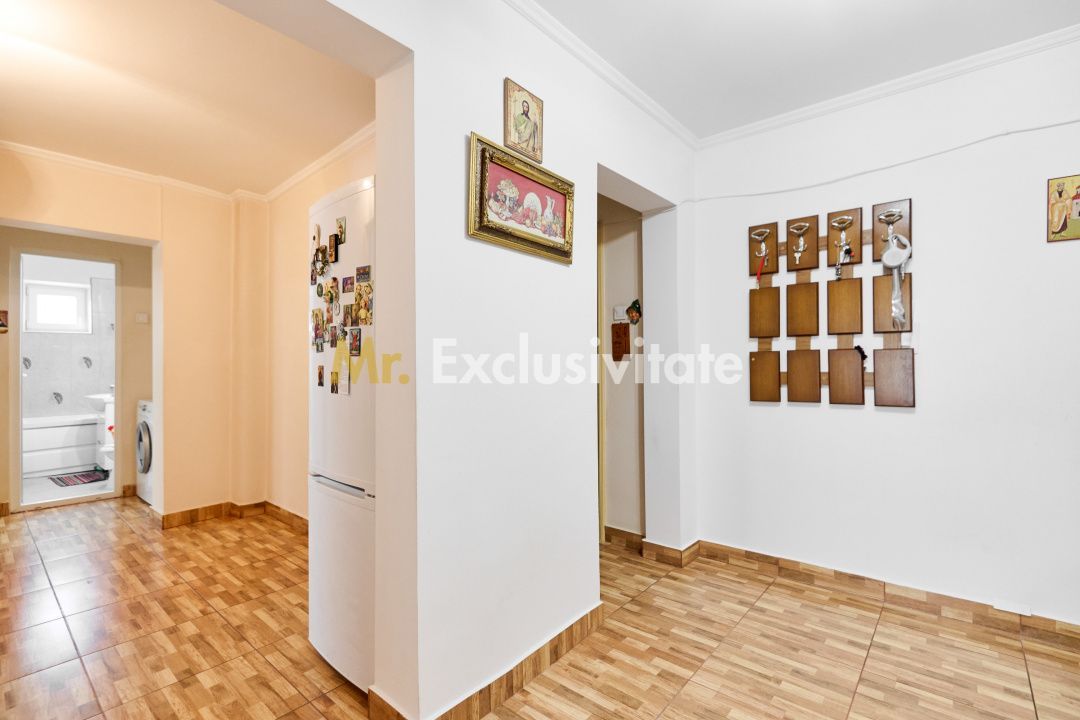 Apartament decomandat  4 camere -  etaj intermediar - Cartier Nord - Poză 8