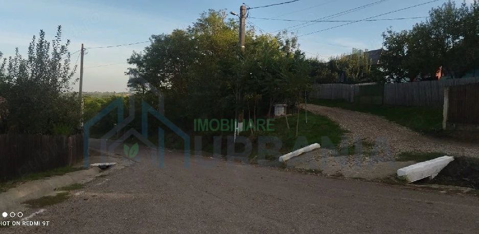 Teren intravilan de vanzare in Perieni, Iasi - Poză 1