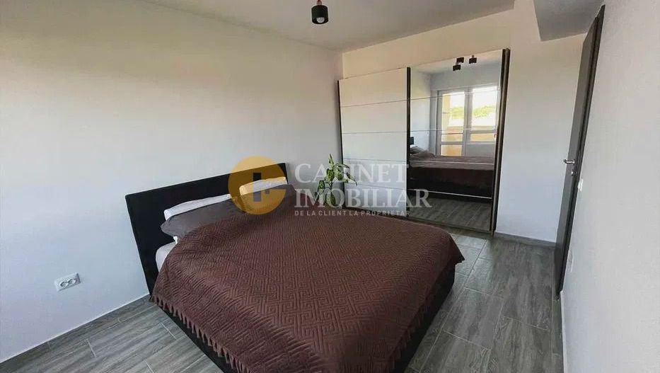 Cug 2 Camere Etaj 11 Apartament cu 2 Camere Decomandat 56mp - Poză 2