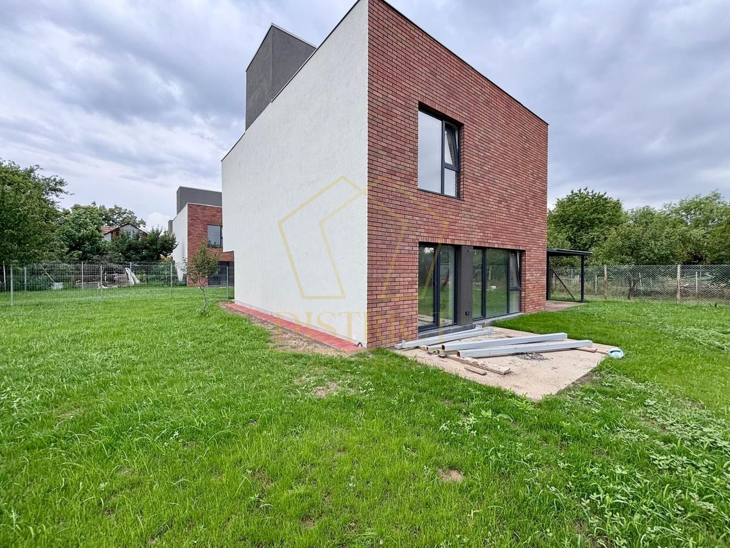 Casa individuala superba cu 4 camere | Ciarda Rosie - Poză 3