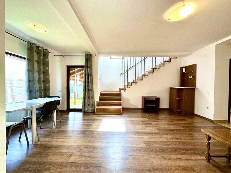 Casa individuala în Dumbravita - 650 euro - Poză 4