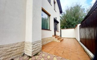 Proprietate deosebită de vânzare în Șelimbăr (zona Dracula) - Poză 10